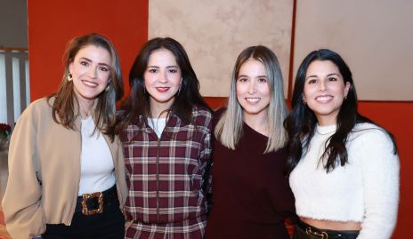 María José Hernández, Pamela Castro, Cristina Kasis y Lucía González.