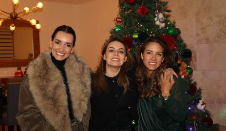  Paloma González, Valeria González y Chillis Botello.