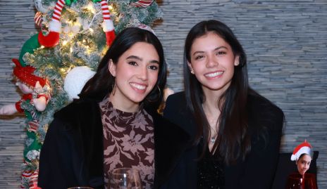  Aranza Padrón y Natalia Loredo.