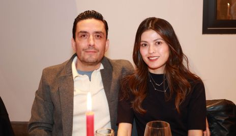  Guillermo Torres y Mariana Yishima.