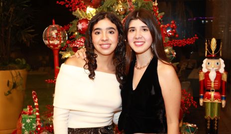  Sofía y Mariel Espinosa.