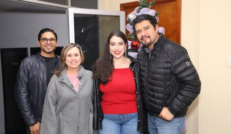 Isaí Martínez, Gabriela Vidaña, Ángela Gallardo e Israel Salazar.