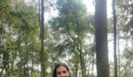  Priscila Jourdain con sus hijas.