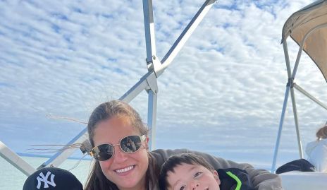  Danitza Lozano con sus hijos Iker y Diego Zollino.