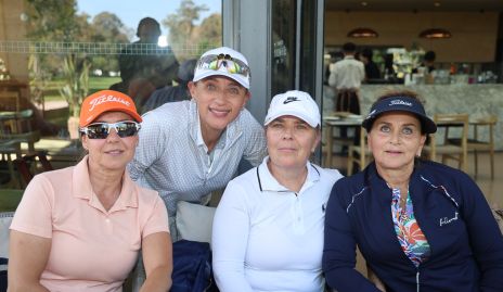 Marcela Alcalde, Lilian Muñoz, Anabell Valle y Lorena Robles.