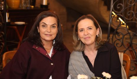  Adriana Díaz Infante y Olga de la Torre.