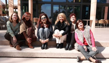  Diana Guel, Rocío Dávila, Rosy Vázquez, Alma Durón, Adela Martínez y Silvia Esparza.