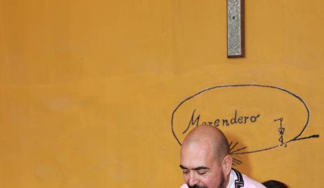  Germán de Luna, cocinó paella y fideuá.