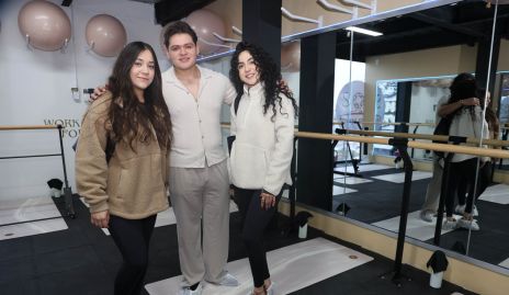  Ximena, Ángel y Valeria.