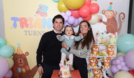  Gerardo Serrano, Triana Serrano y Marianela Villasuso.