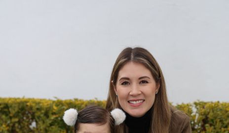  Alejandra Puente y María Emilia.