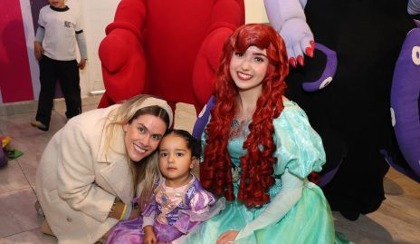  Joselyn Córdova, Melina Dibildox y Ariel.