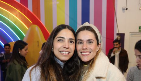  Adriana Estrada y Joselyn Córdova.