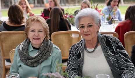  Lynette Pizzuto y Coco Escartín.