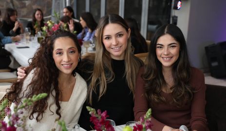  Claudia Pérez, Alexandra Alessi y Úrsula Werge.