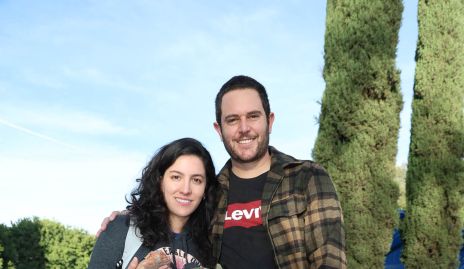  Claudia, Carlos e Iker del Valle con sus mascotas Pascal y Pobo.