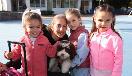  Ramona y las niñas.