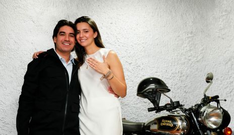  Chema Rodríguez y Cristi Nava se comprometieron en matrimonio.