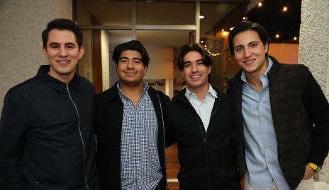  Enrique Salces, Mario Veliz, José María Rodríguez y Güicho Nava.