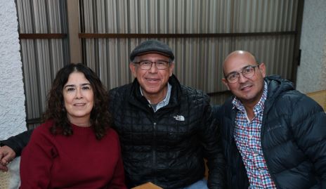  Sandra Galván, Pedro Leal y Alejandro Villalobos.