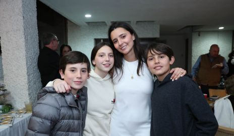  Jerónimo Nava, Roberta Nava, Cristina Nava y Andrés Nava.