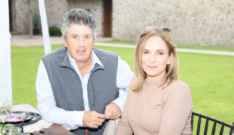  José Antonio Hernández y Claudia Díaz Infante.