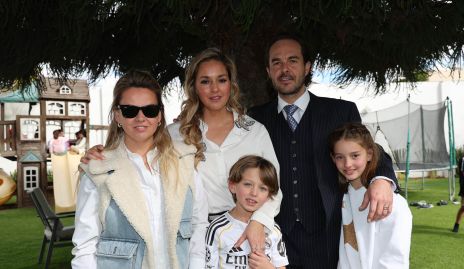 Monse Torres, María Torres, Santiago Zamanillo, Santi y María Inés Zamanillo.