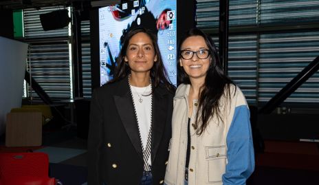  Pamela Ocampo y Carla López.