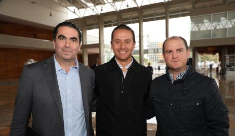  Alejandro Mejía, José Alberto Torres y Miguel Valladares.