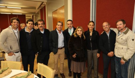  Santiago Gaviño, Gabriel Torres, Gabriel Torres, José Garfias, Xavier Castro, Carmenchu, Úrsula Martínez, Roberto y José Manuel Rosillo.