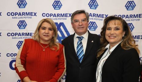  Carmenchu, Luis Gerardo Ortuño y Ana Lilia Von Der Meden.