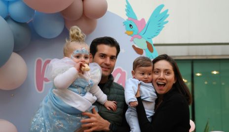  Familia Zendejas Maya.