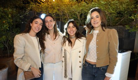  Paula Pérez, Elena Pelayo, Daniela y Ana Paula González.