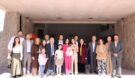 Familias Lázaro Lavín y Navarro Nava.