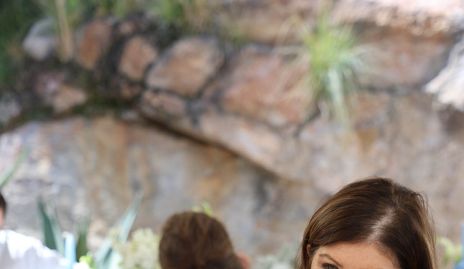  Mauricio Labastida con su bisabuela Maruchis Andrés y su abuela Marus Hernández.