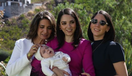  Lulú Velázquez, Sofía Álvarez, Lulú Álvarez y Mauricio Labastida.