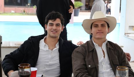  Diego  Gómez y Piero Pizuto.