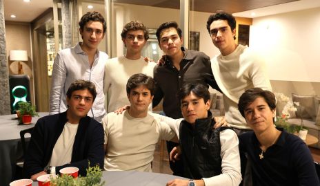 Mateo Conde, Marcelo Sarquis, José Luis Barrón, Juan José Leos, Omar Feres, Alex Lozano, Sergio Torres y Fernando Rodríguez.