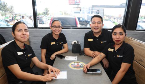  Alma, Patricia, Ricardo y Sofía.