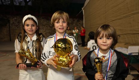  Raquel, Ale y Luca Valladares.