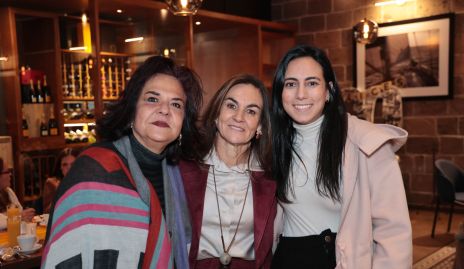  Campe Silos, Carmen Zapata y María Berrueta.