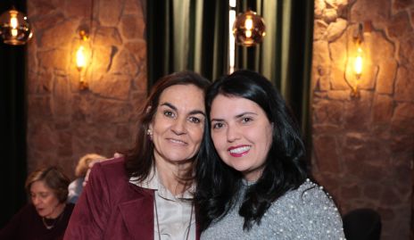  Carmen Zapata y Pilar Zapata.