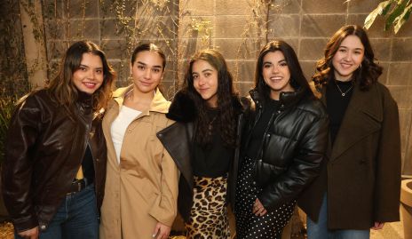  Ceci Oviedo, Mariana Herrera, Ana Pau Piñero, Regina Faz y Vale Castañeda.