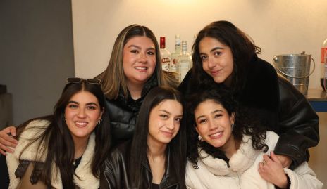  Natalia Gómez, Vale García, Camila Bárcena, Ana Pau Piñero y Sofía Aranda.