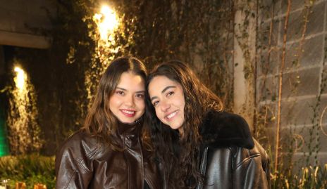  Ceci Oviedo y Ana Pau Piñero.