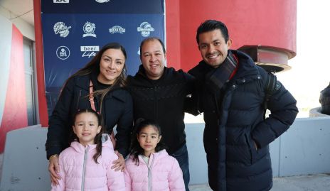  Anayeli, Bárbara, Loreta, Leo y Emilio Cano.
