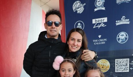  Oscar Foyo, Sandra de la Garza, Luciana e Inés Foyo.