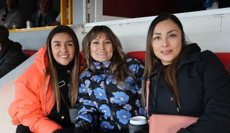  Anallely Sánchez, Luciela y Sindi Loredo.
