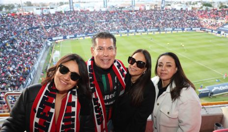 Lupita Hernández, Joel Armendáris, Paty Vallejo y Geraldine Morón.