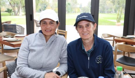  Alejandra Mireles y Gris Reinoso.